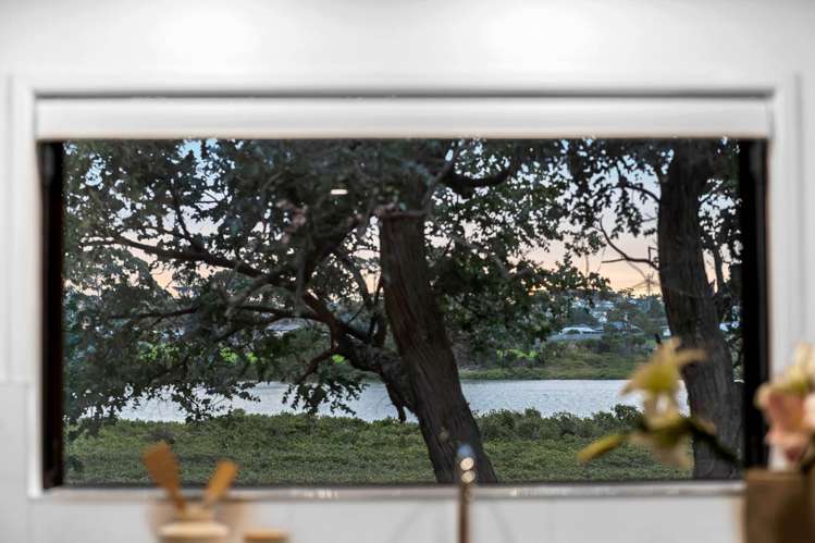 8 Sceptre Place Avondale_12