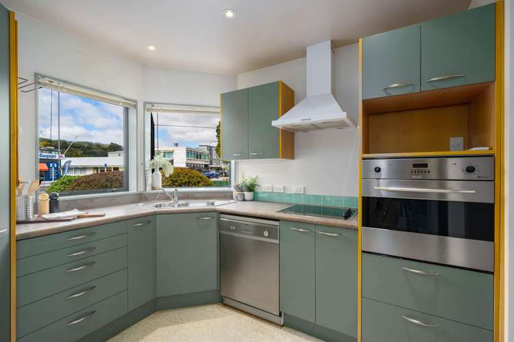 221A Main Road Tawa_2