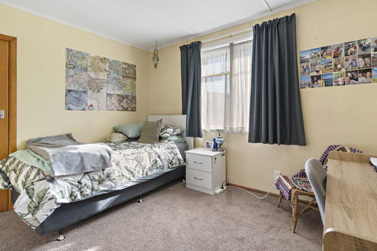 188 High Street Solway_9