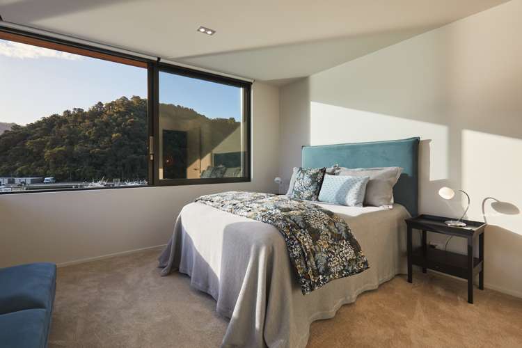 69 Waikawa Road Picton_14