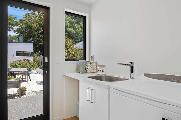 25 Clifford Avenue Merivale_20