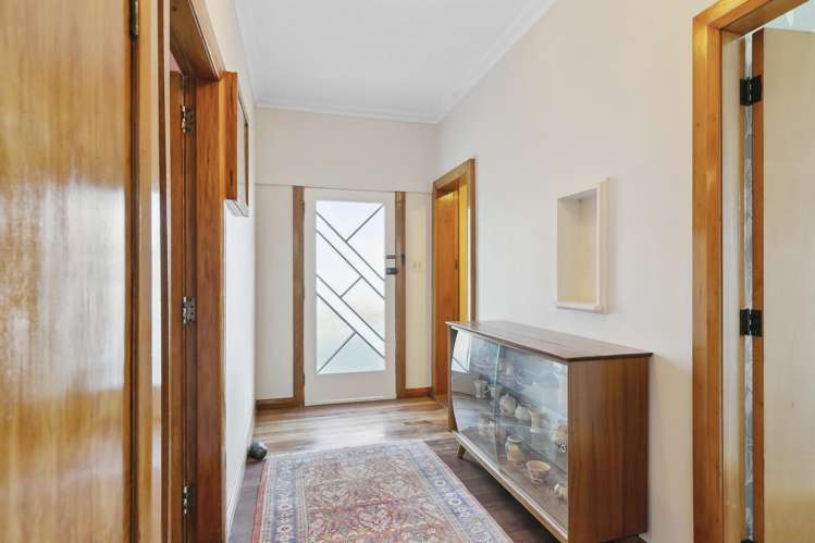 56 Totara Road Miramar_8