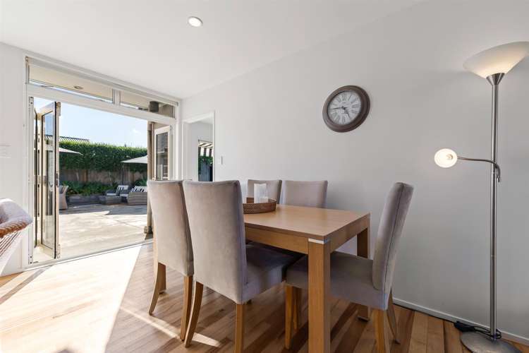 28 Success Court Omaha_11