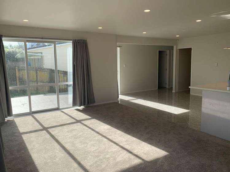 61a Kings Road Panmure_7