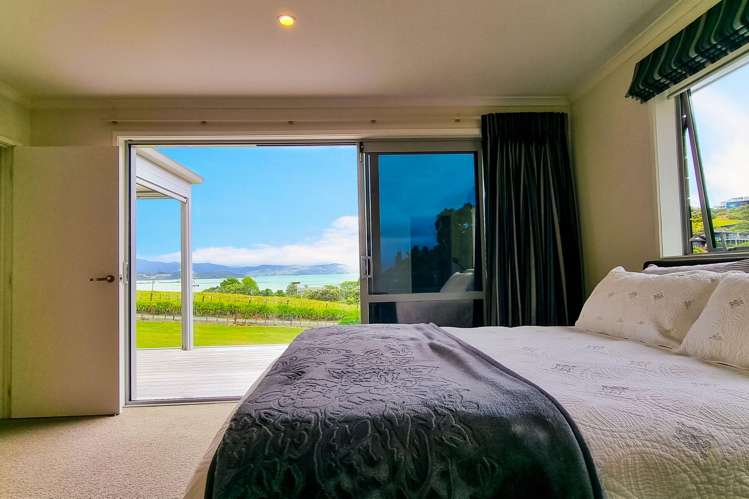 2886 Long Bay Road Wyuna Bay_16