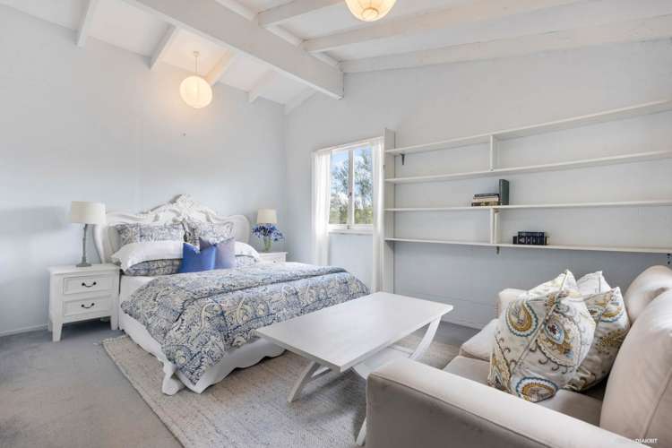 133 Ara-Kotinga Whitford_18