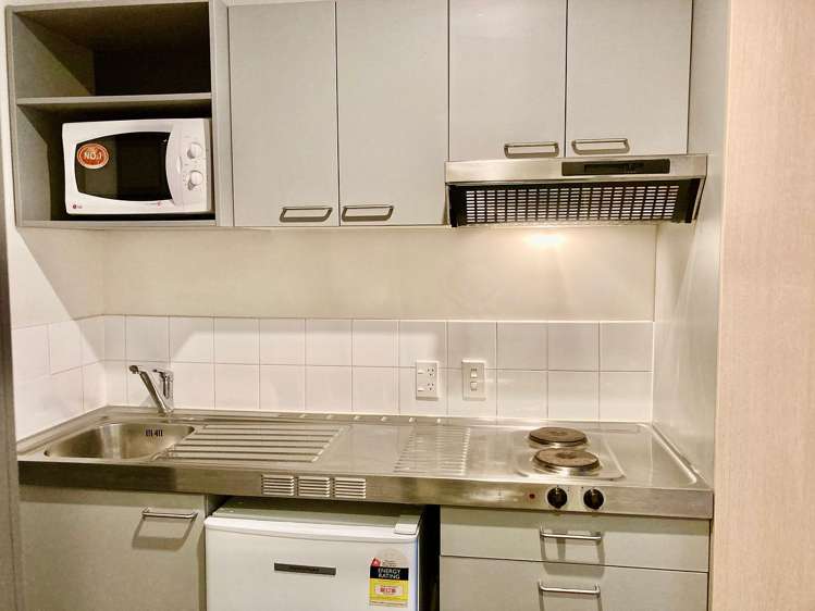 224/133 Beach Road Auckland Central_8