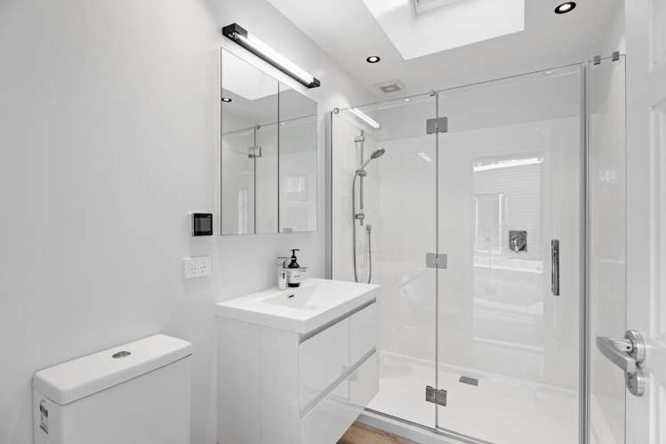 35 Tahapa Crescent Meadowbank_18