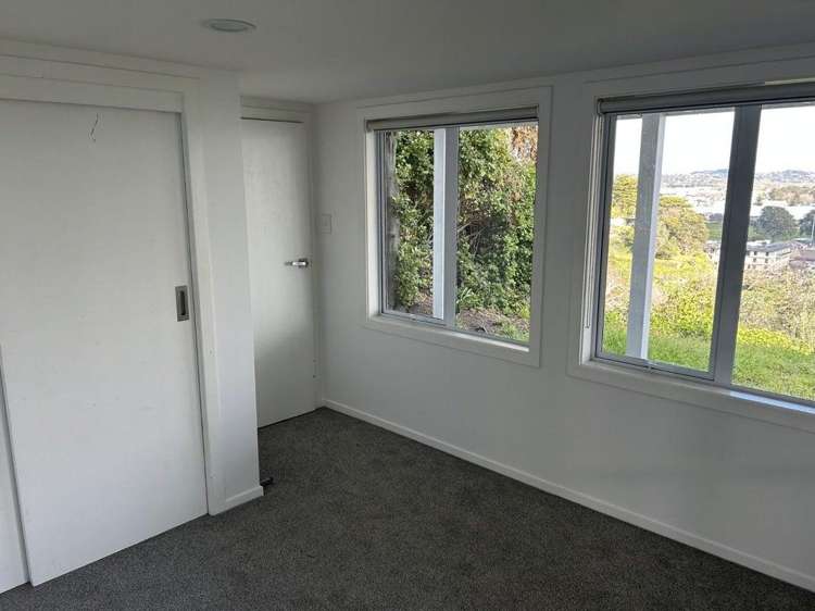 1 Denholm Road 10782_12