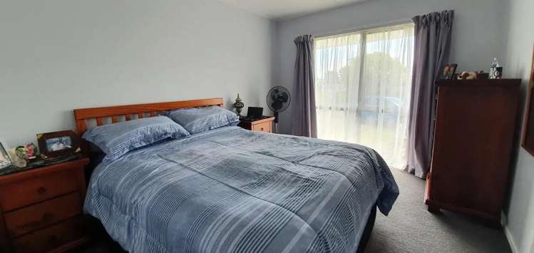 22 Douglas Street Levin_5