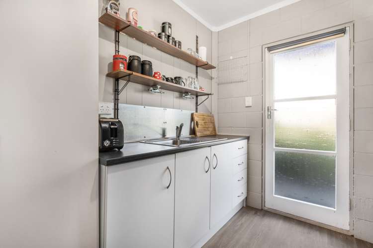 17 Seabar Place Glen Eden_26