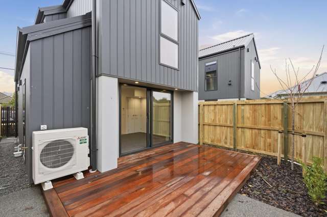2/9 Frankleigh Street Somerfield_2
