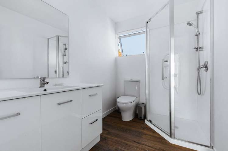 1/44 Mere Road Taupo_18