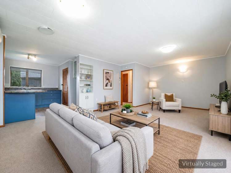 21 Sandstrom Grove Feilding_6