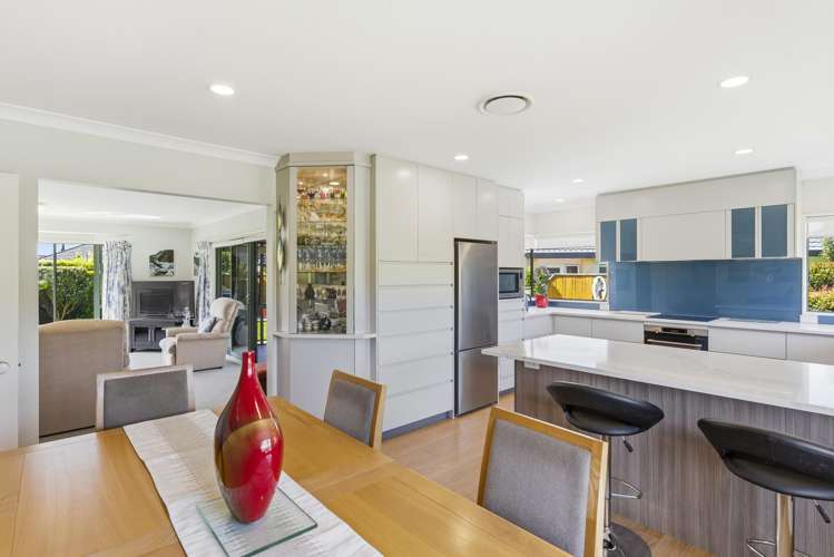 100 Milne Drive Paraparaumu_9