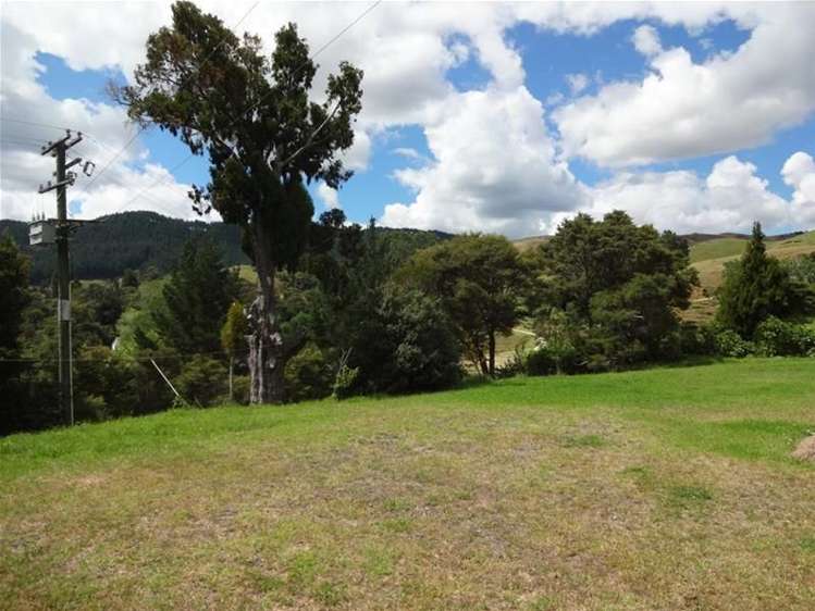 689 Te Waitere Road Taharoa_19