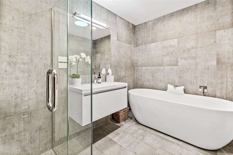 6 Catalina Bay Drive Hobsonville_13