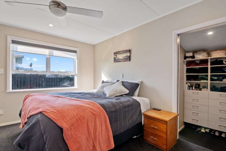 8 Derby Street Stoke_12