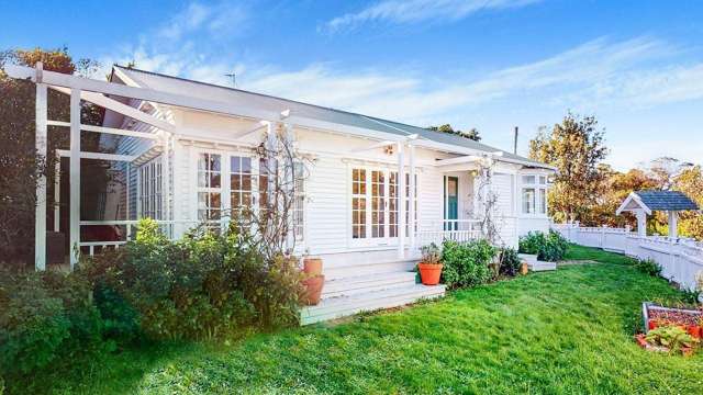 SUPER SUNNY HOME
