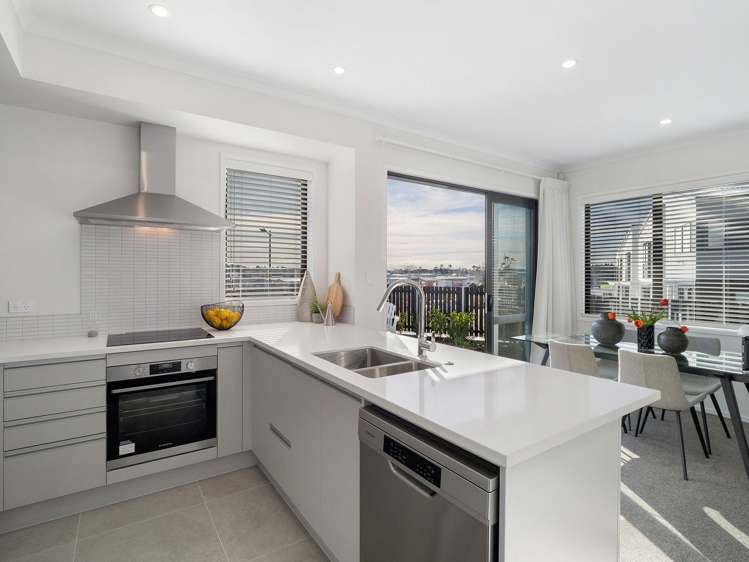 1 Tuhono Lane Northcote_5