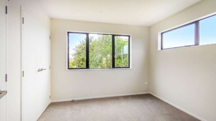 2/37 Ambler Avenue Glen Eden_14