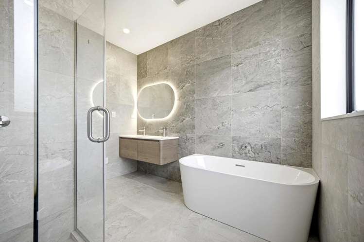 76 Huanui Drive Orewa_13