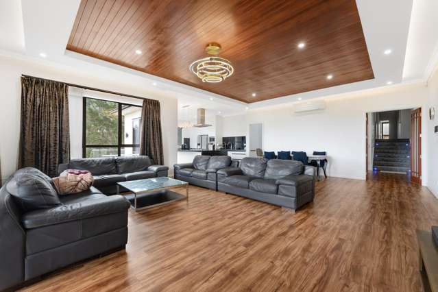 300 Whitford Park Road Whitford_1