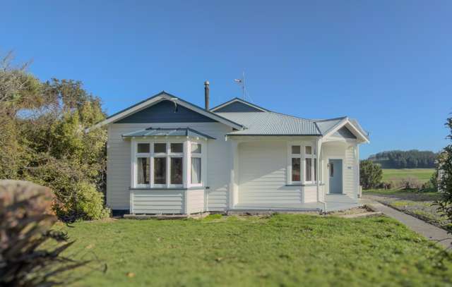 Three Bedrooms, 4.4946ha & Lifestyle Potential