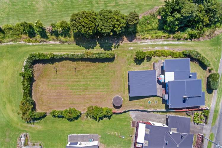 118 Newcastle Street Māhia_12