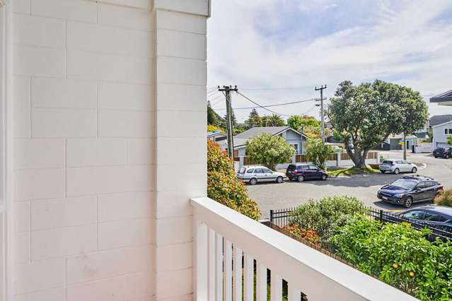 3/3 Kowhai Street Eastbourne_4