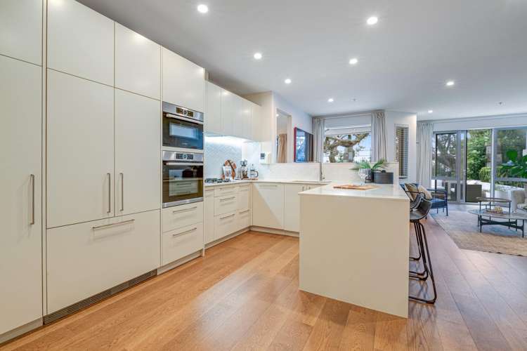 GD/7 The Promenade Takapuna_9