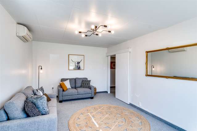 1/8 Lee Road Taradale_2