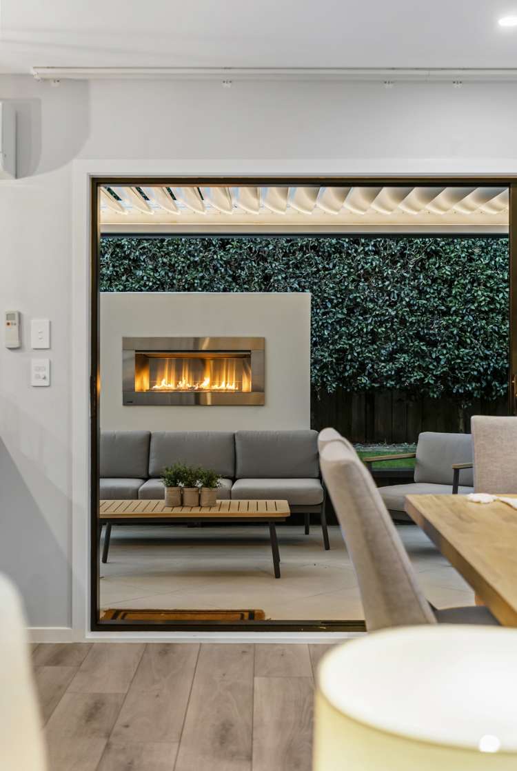 2/1 Aliford Avenue One Tree Hill_16