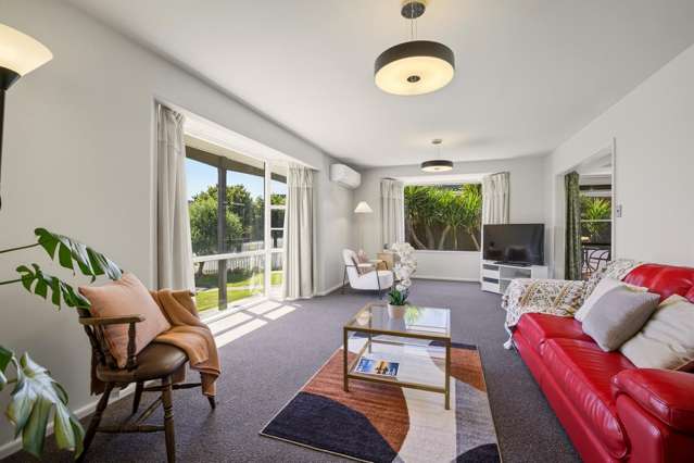 4 Larkhill Place Russley_4