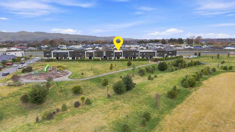 18 Brian Keogh Lane Wigram_24