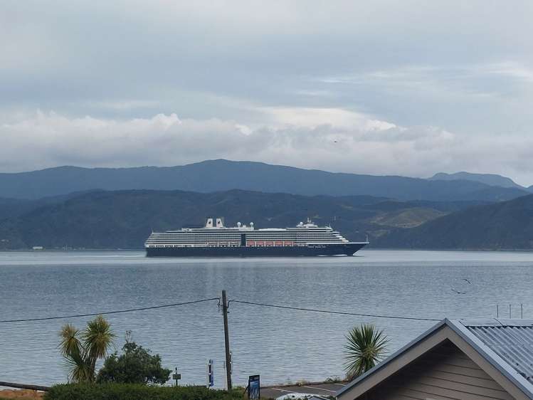 98 Awa Road Seatoun_1