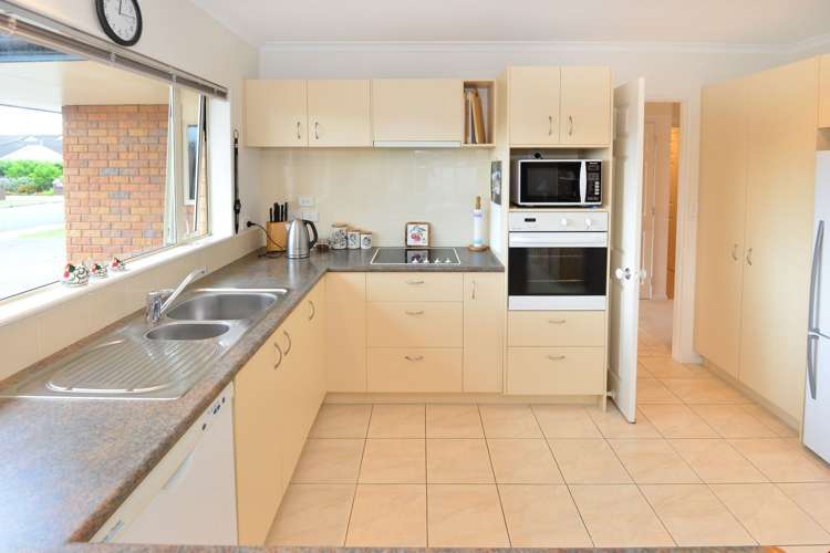 46 Edward Avenue Orewa_3