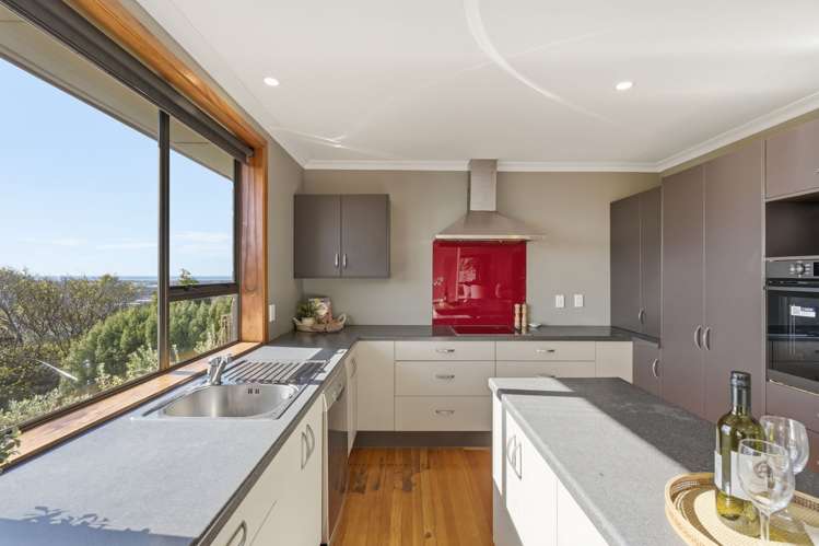88 Huntsbury Avenue Huntsbury_12