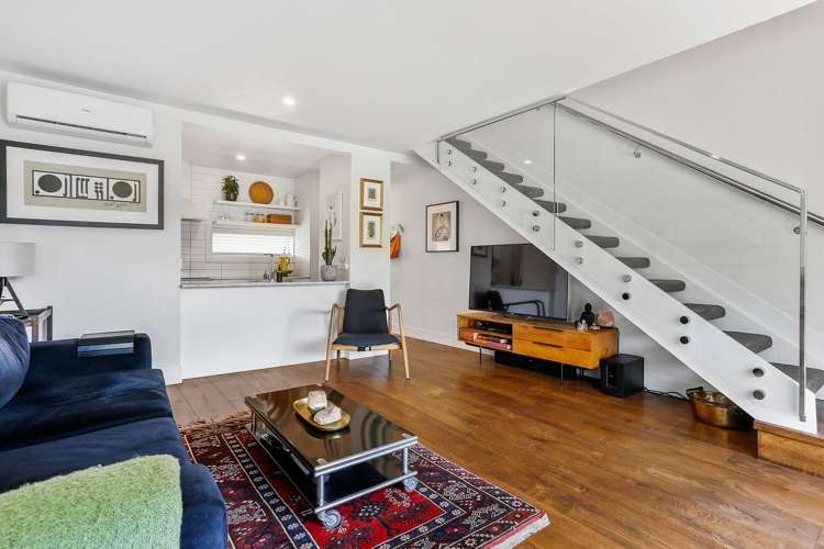 2/32C Ballarat Street Ellerslie_1