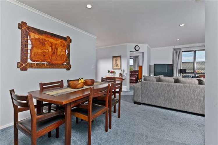 11 Rakau Views Orewa_6