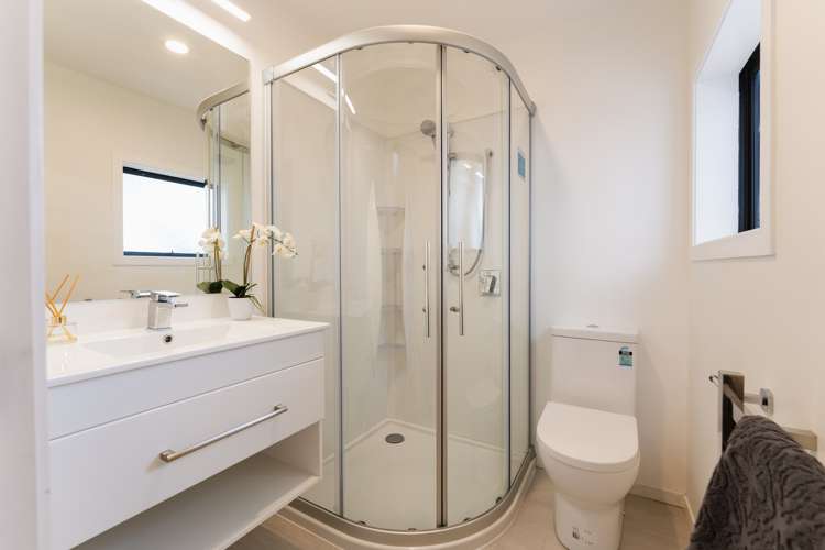 51 Isadore Road Saint Clair_16