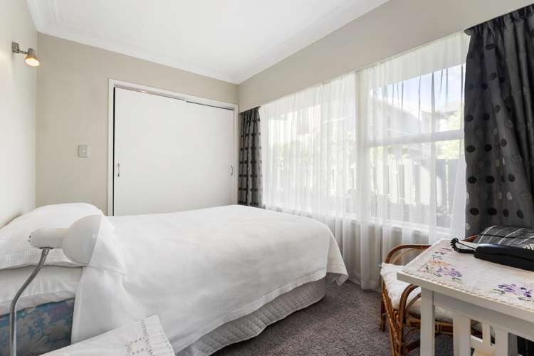 1/85 Deep Creek Road Waiake_17