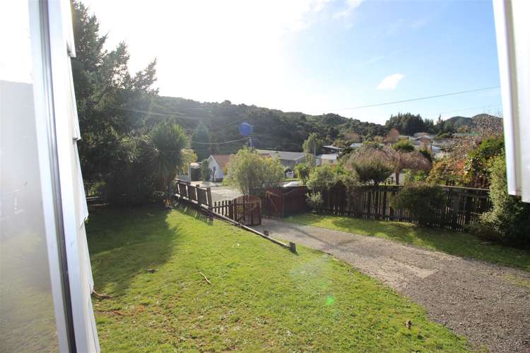 63 Hampden Street Picton_19