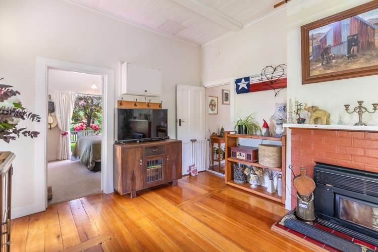 3477 Porangahau Road Porangahau_9