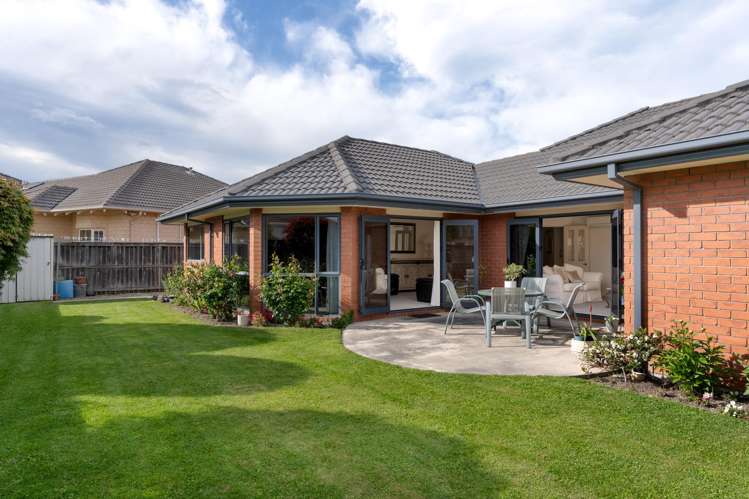 17 Stableford Green Burnside_19