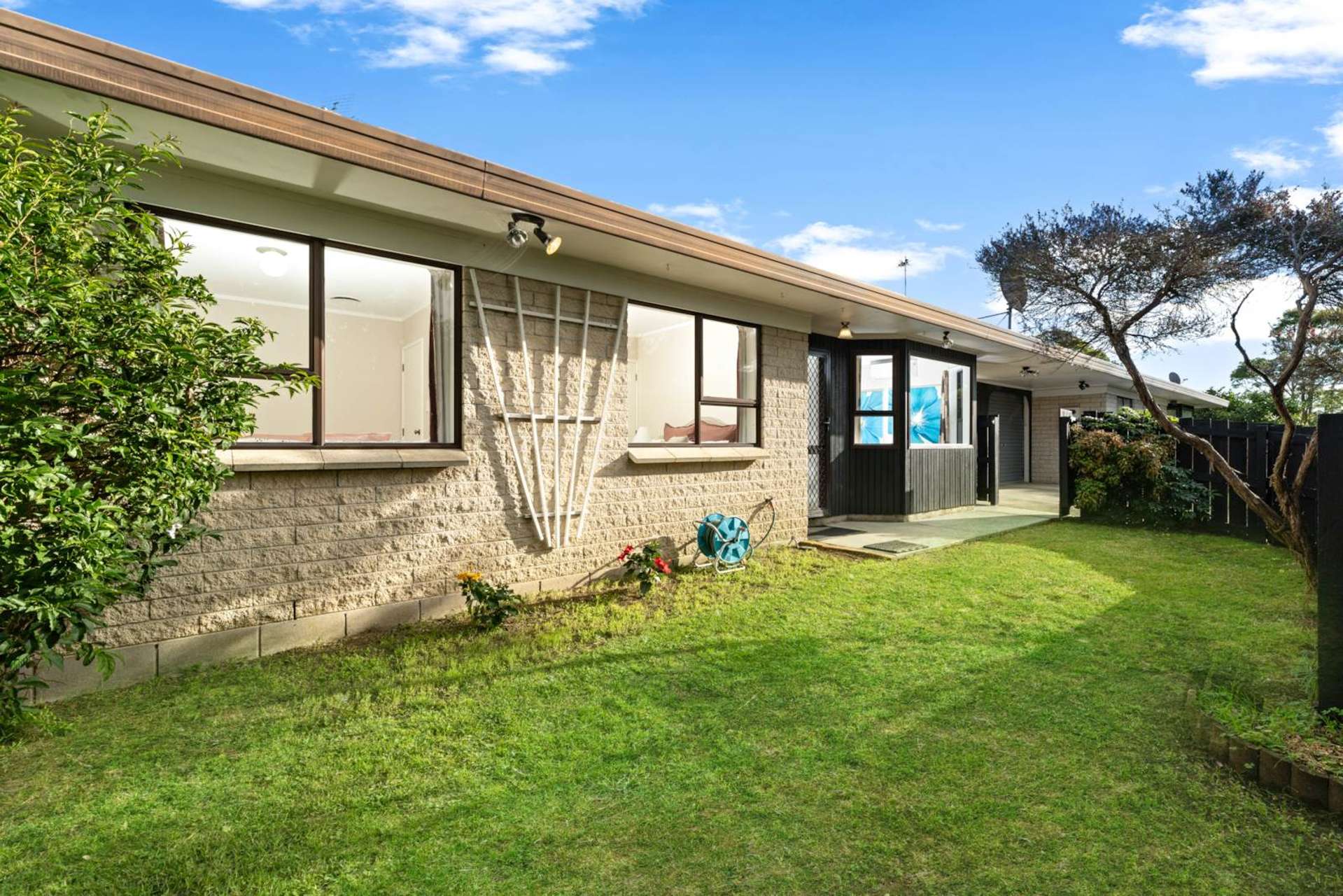 4/11 Koromiko Street New Lynn_0