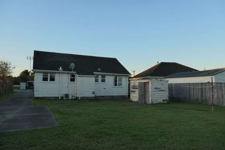 16 Robin Street Burwood_1