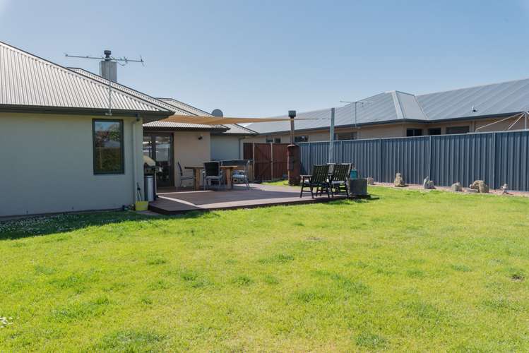 7 Larch Crescent Alexandra_19