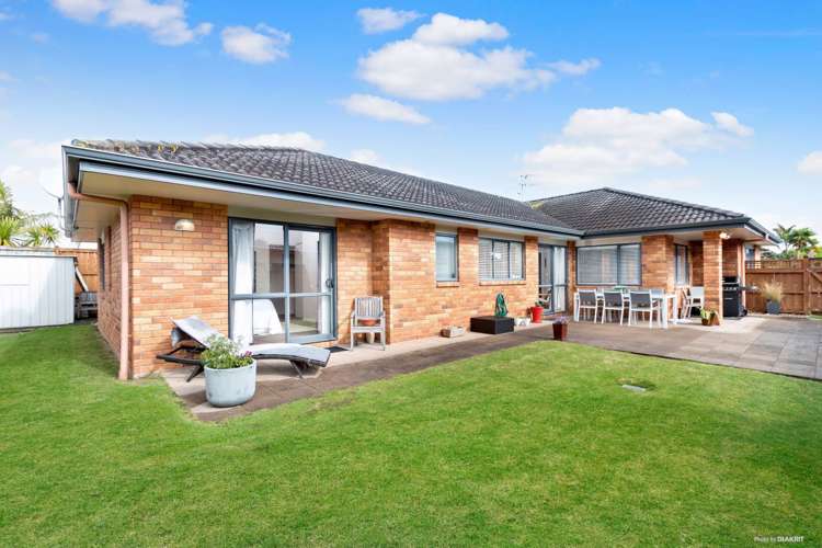 4 Bellshill Close Wattle Downs_16