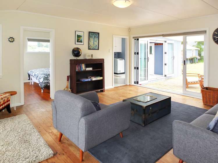 11 Fabrin Street Foxton Beach_6